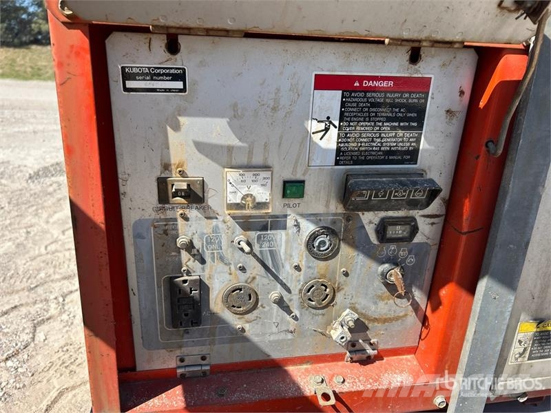 Kubota GL7000 6.5 kW Portable Generator Set Outros Geradores