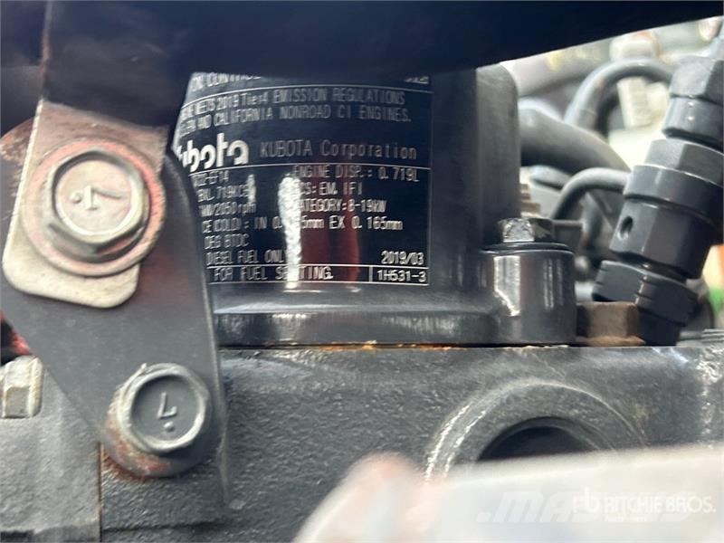 Kubota K008-3 حفارات صغيرة أقل من 7 طن (حفارات صغيرة)