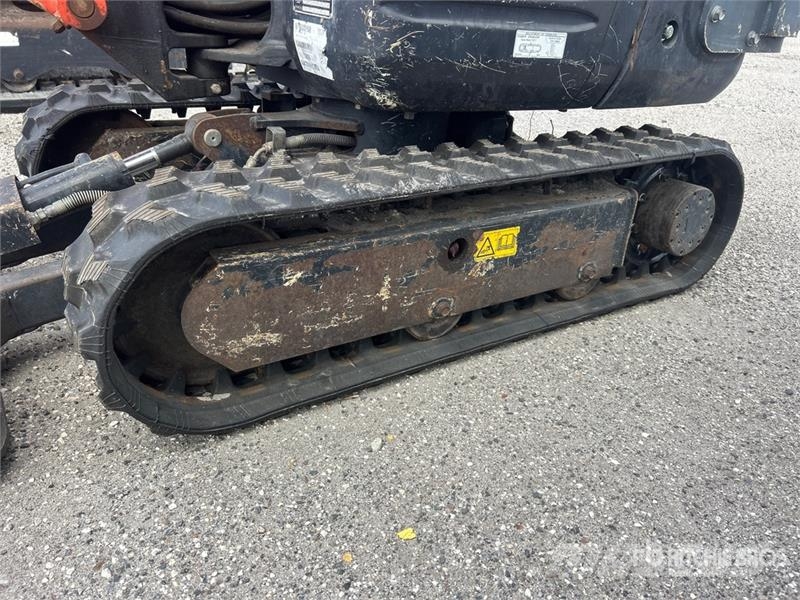 Kubota K008-3 حفارات صغيرة أقل من 7 طن (حفارات صغيرة)
