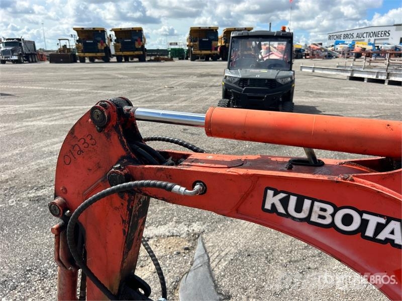 Kubota K008-3 Minibagger < 7t