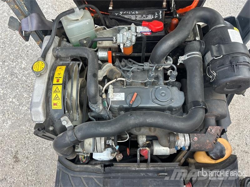 Kubota K008-3 حفارات صغيرة أقل من 7 طن (حفارات صغيرة)