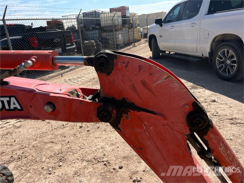 Kubota K008T4 Mini Excavator Mini bagri <7t