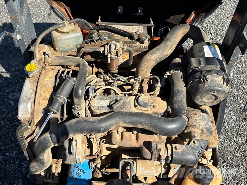Kubota K008T4 Mini Excavator حفارات صغيرة أقل من 7 طن (حفارات صغيرة)
