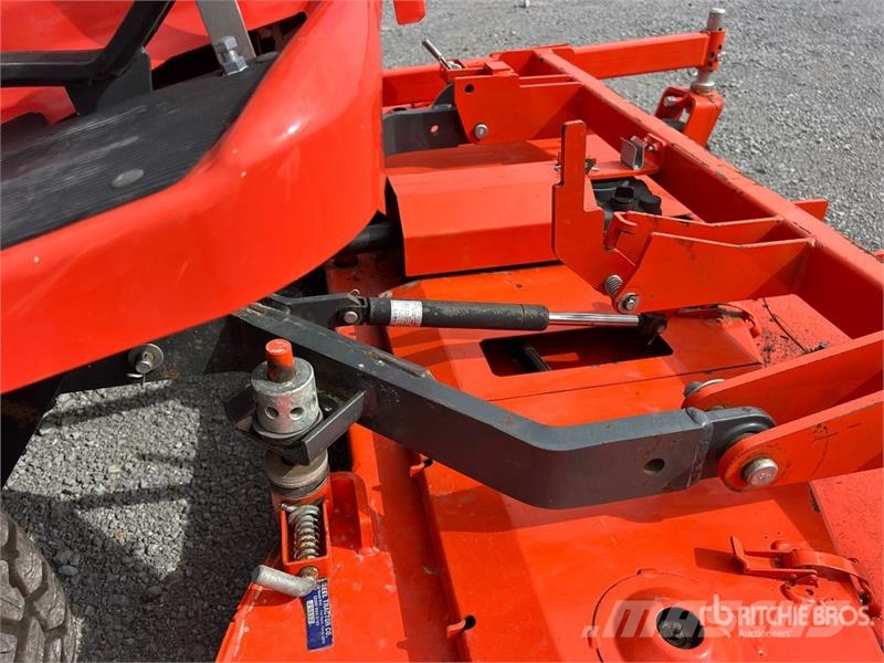 Kubota KUF3710 Ride-On Lawn Mower Traktorske kosilice