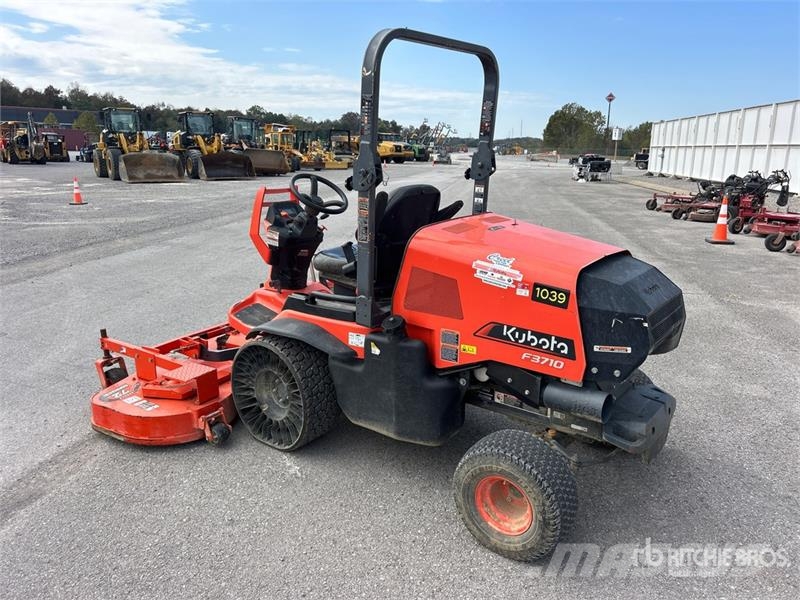 Kubota KUF3710 Ride-On Lawn Mower Самохідні газонокосарки