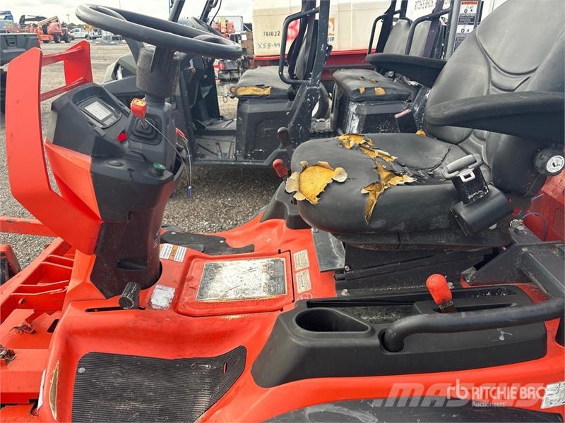 Kubota KUF3710 Ride-On Lawn Mower Reitermäher