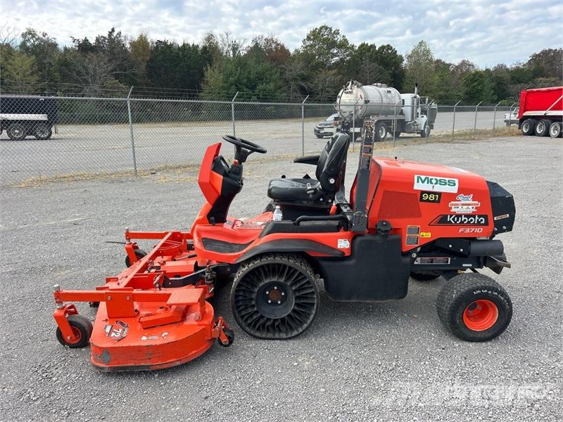 Kubota KUF3710 Ride-On Lawn Mower Traktorske kosilice