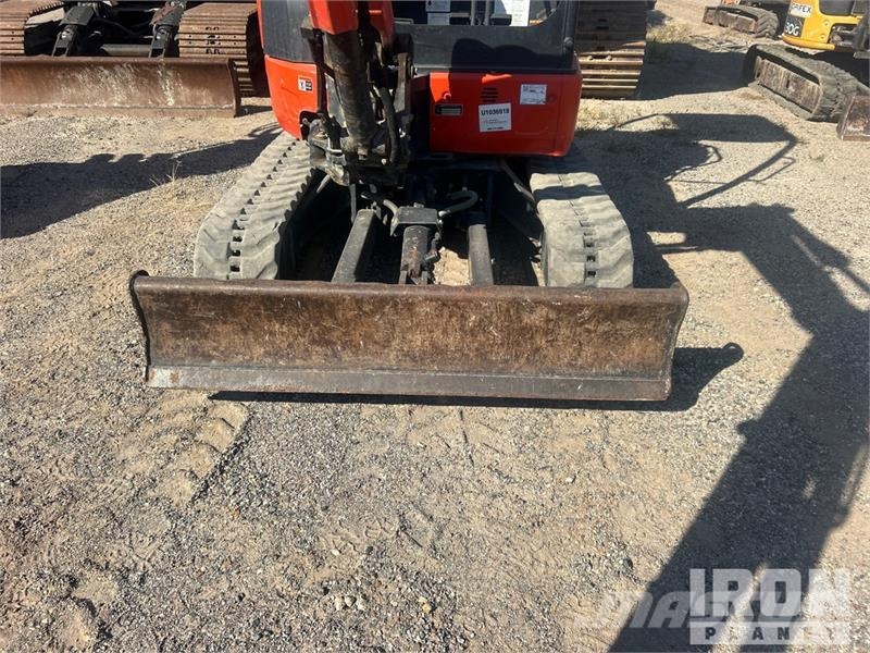 Kubota KX033-4 Mini bageri <7t