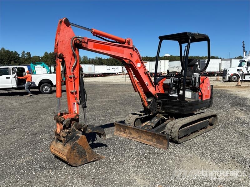 Kubota KX71-3S Mini bagri <7t
