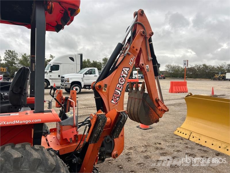 Kubota L47 4x4 Backhoe Loader لوادر ذات جرافات عكسية