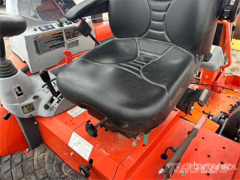 Kubota L47 4x4 Backhoe Loader لوادر ذات جرافات عكسية