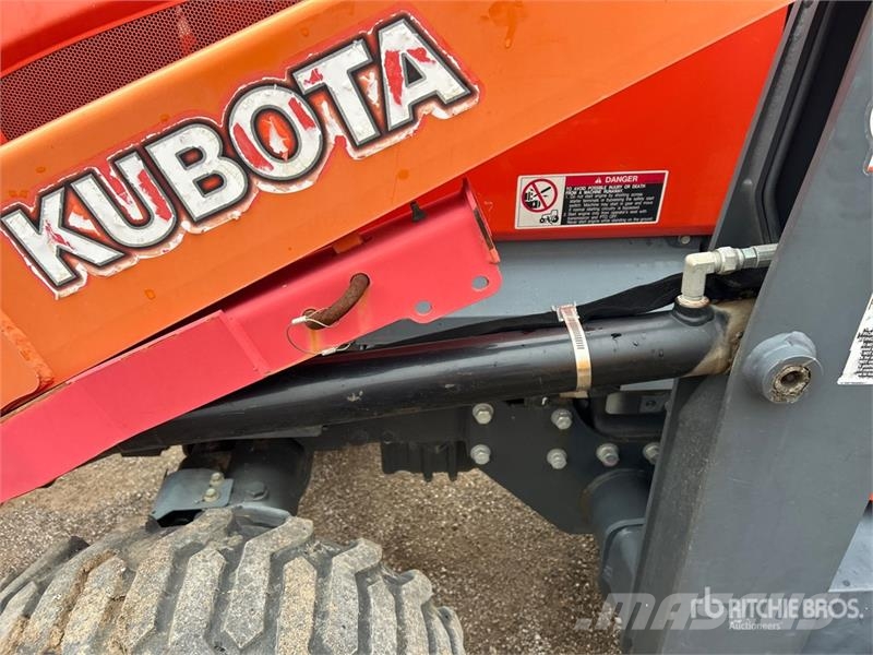 Kubota L47 4x4 Backhoe Loader لوادر ذات جرافات عكسية