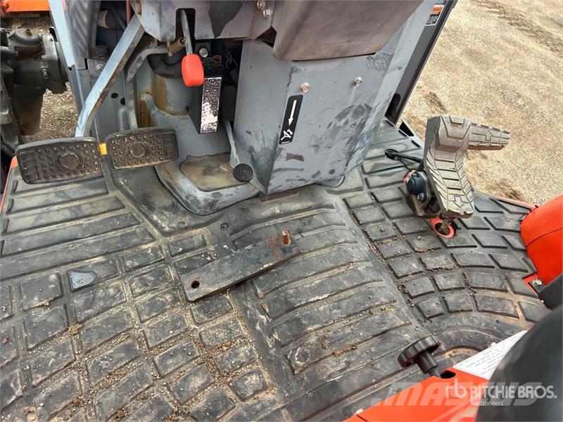Kubota L47 4x4 Backhoe Loader لوادر ذات جرافات عكسية