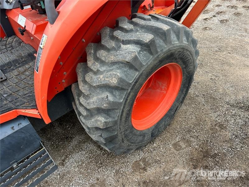 Kubota L47 4x4 Backhoe Loader لوادر ذات جرافات عكسية
