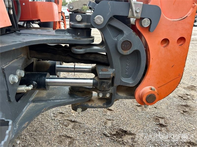 Kubota L47 4x4 Backhoe Loader لوادر ذات جرافات عكسية