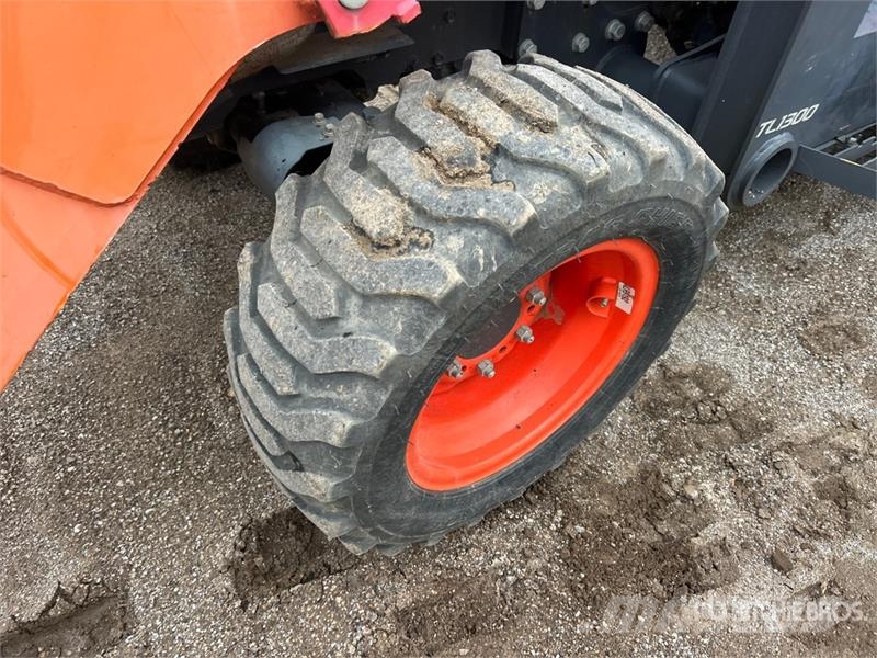 Kubota L47 4x4 Backhoe Loader لوادر ذات جرافات عكسية