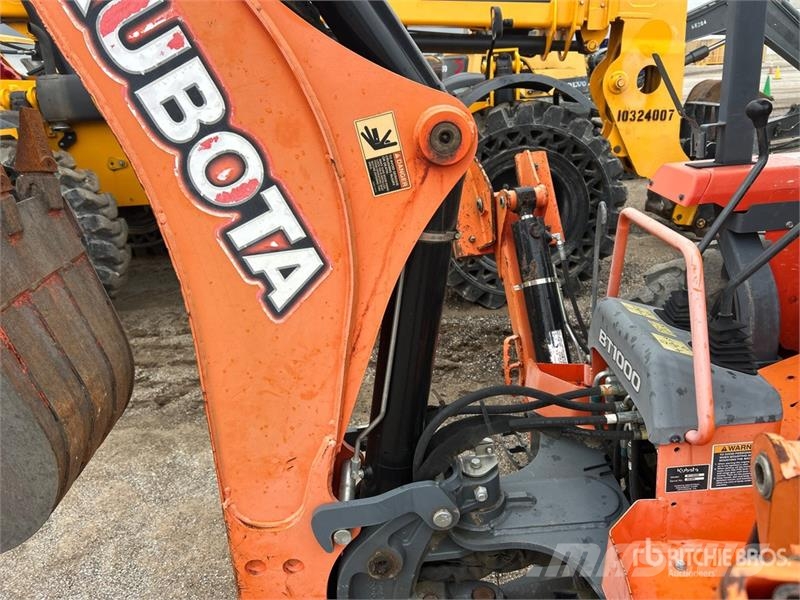 Kubota L47 4x4 Backhoe Loader لوادر ذات جرافات عكسية