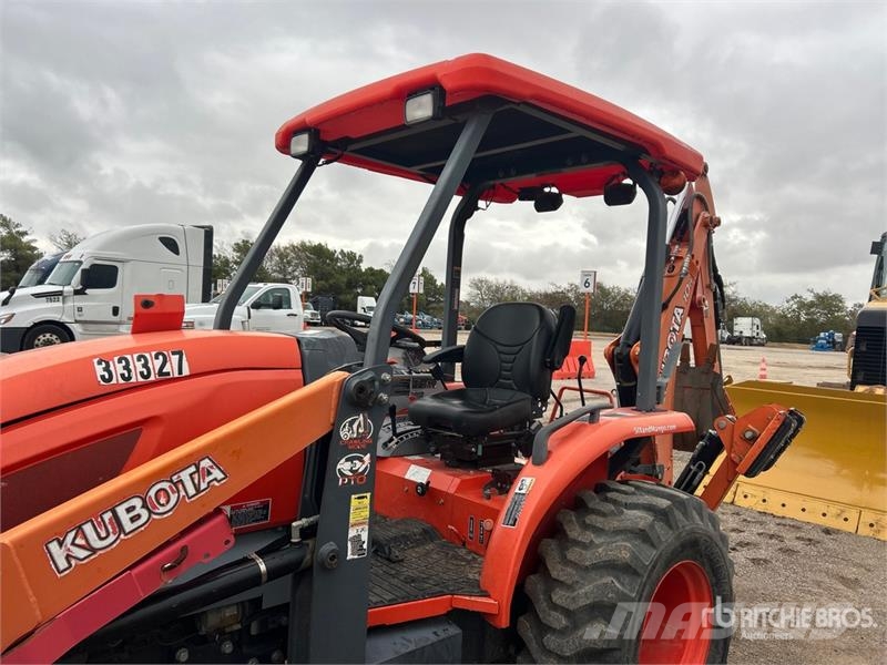 Kubota L47 4x4 Backhoe Loader لوادر ذات جرافات عكسية