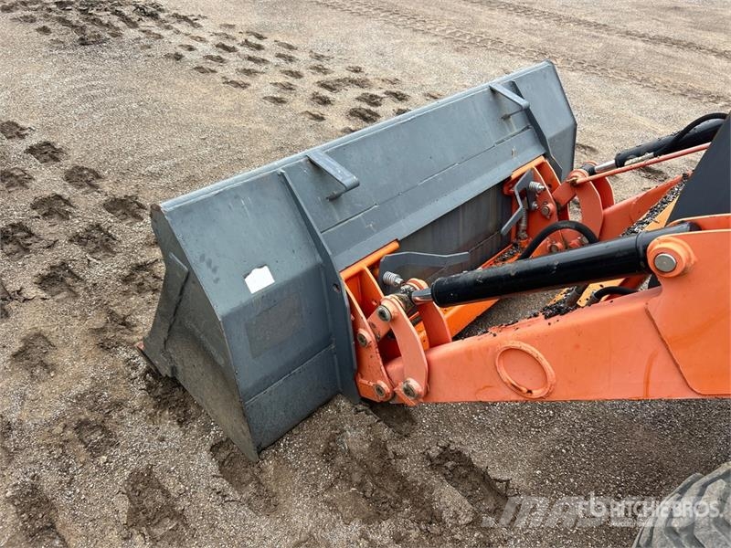 Kubota L47 4x4 Backhoe Loader لوادر ذات جرافات عكسية
