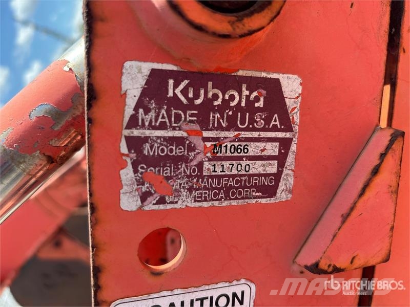 Kubota LA1002 72 in Front Loader Attachment 前装载配件