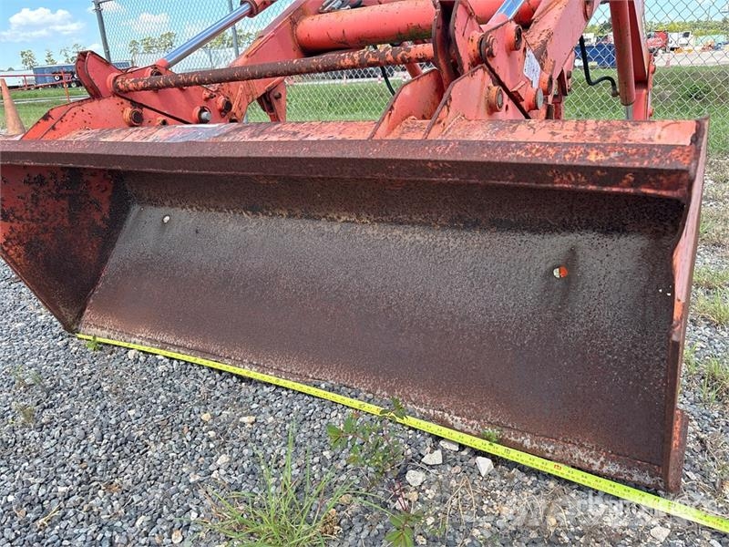 Kubota LA1002 72 in Front Loader Attachment 前装载配件