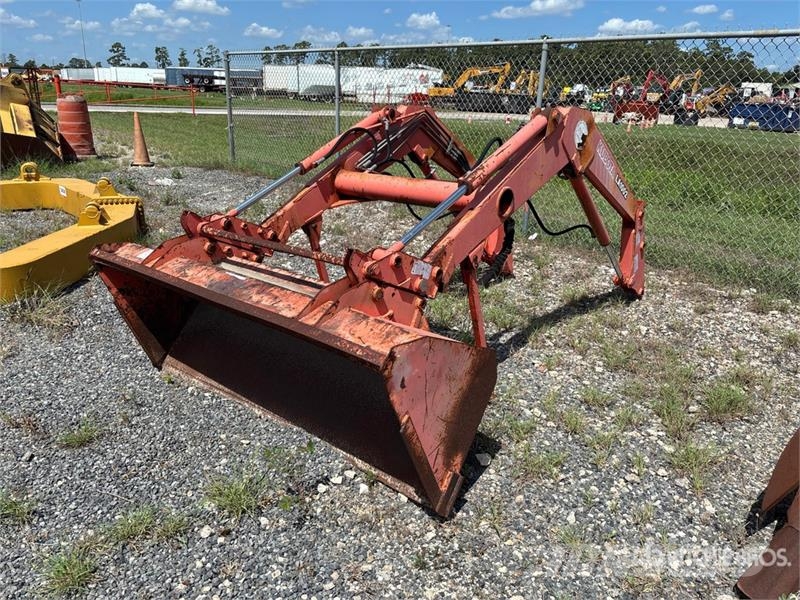 Kubota LA1002 72 in Front Loader Attachment 前装载配件