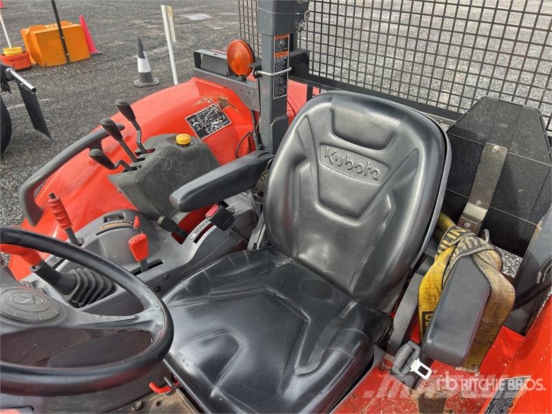 Kubota M5-111D Traktory