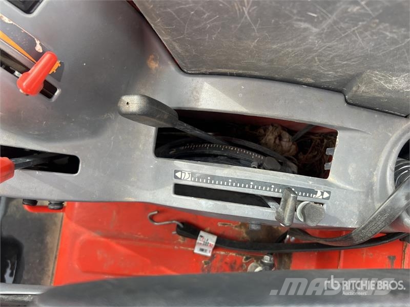Kubota M5-111D Traktory
