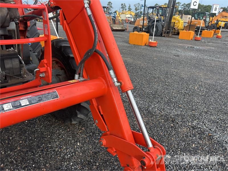 Kubota M5-111D Traktory