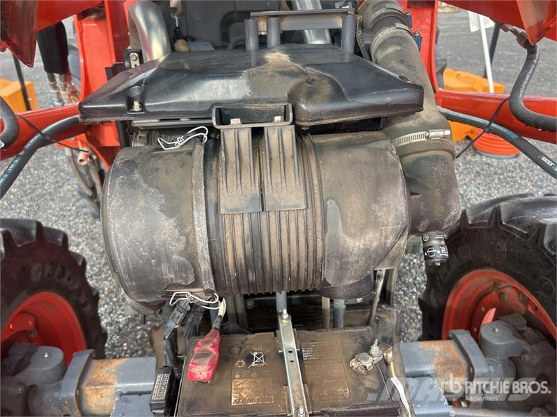 Kubota M5-111D Traktory