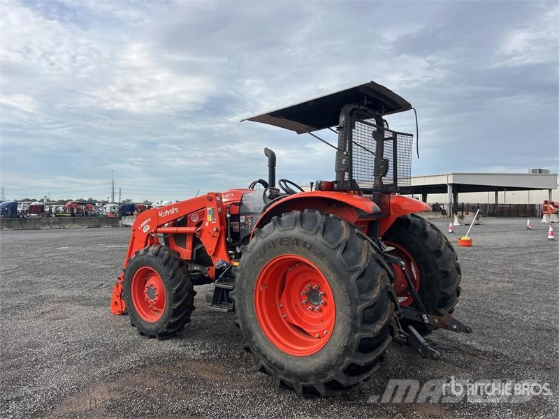 Kubota M5-111D Traktory