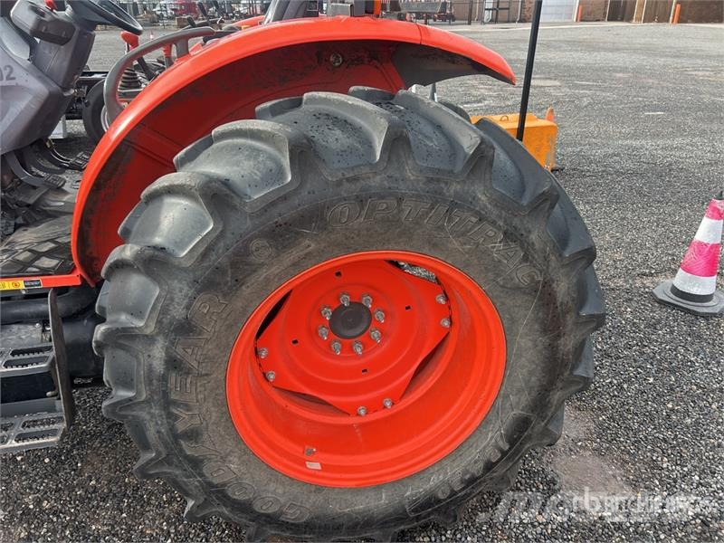 Kubota M5-111D Traktory