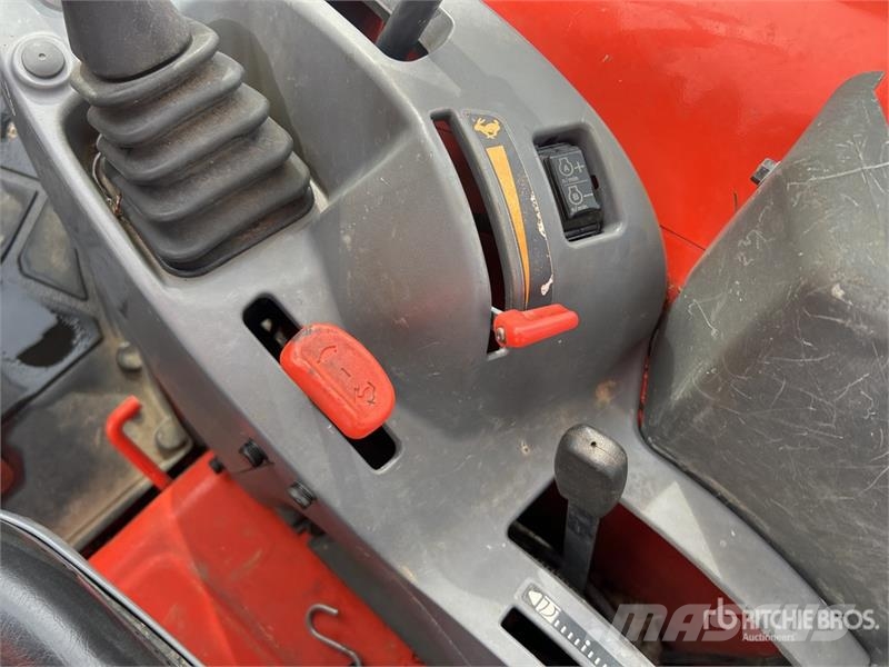 Kubota M5-111D Traktory
