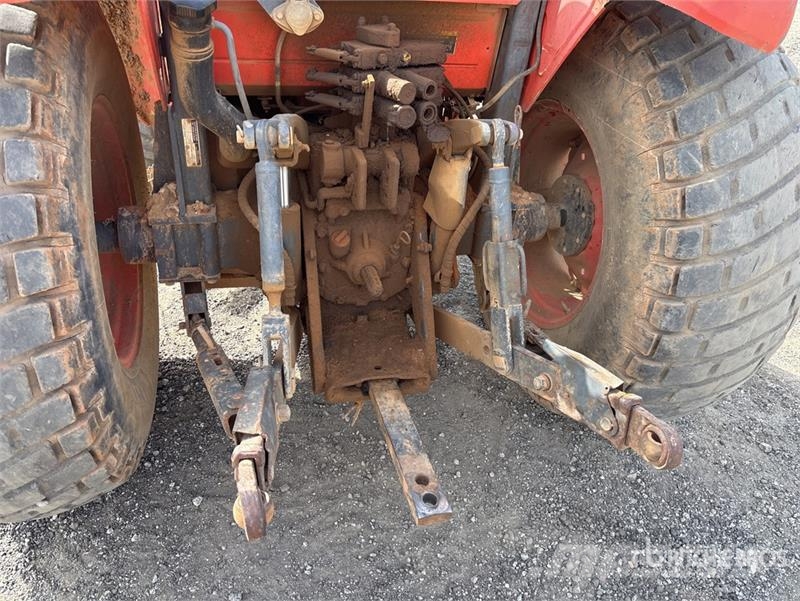 Kubota M7040HD-1 4WD Tractor Traktorok