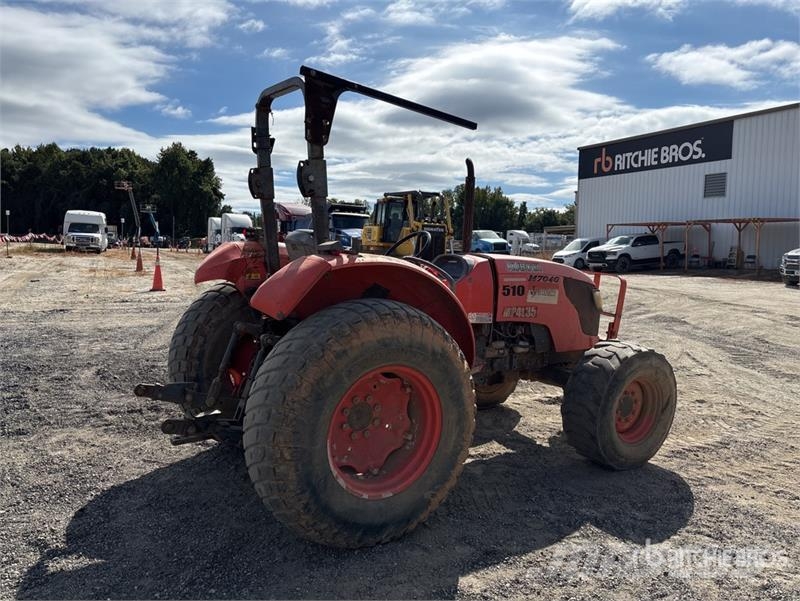 Kubota M7040HD-1 4WD Tractor Traktorok