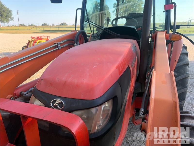 Kubota M9960D Traktori