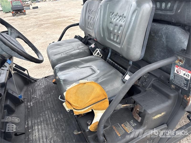 Kubota RTV-X1140 Kommunaalteenuste tehnika