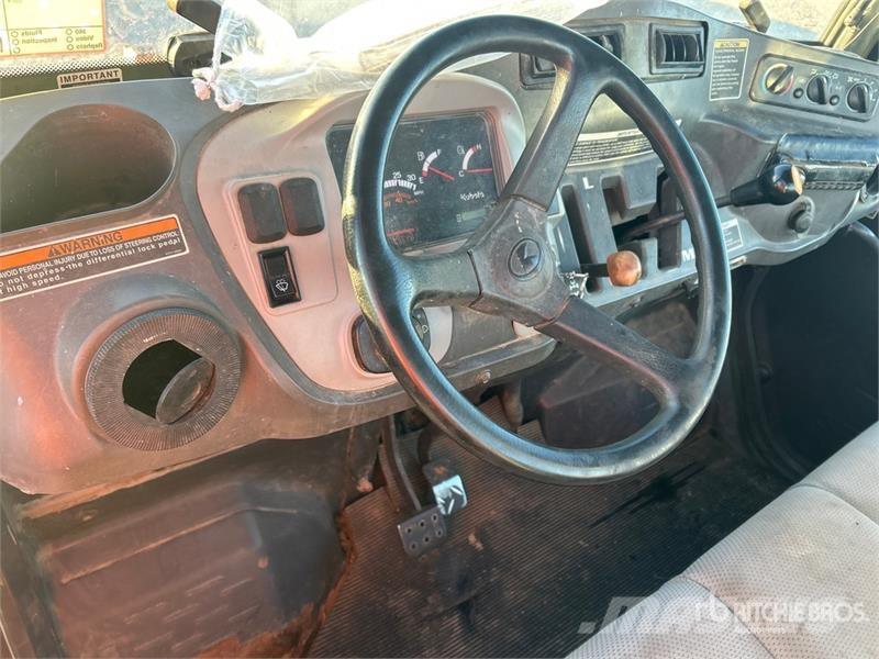 Kubota RTV1100 Pomožni stroji