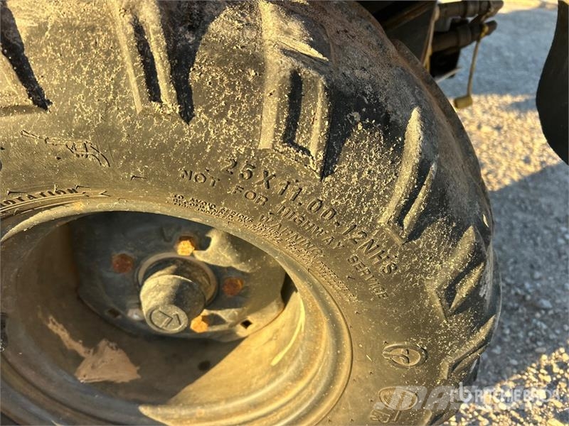 Kubota RTV1100 Pomožni stroji