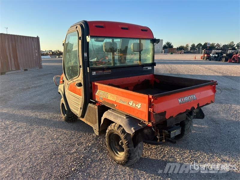 Kubota RTV1100 Pomožni stroji