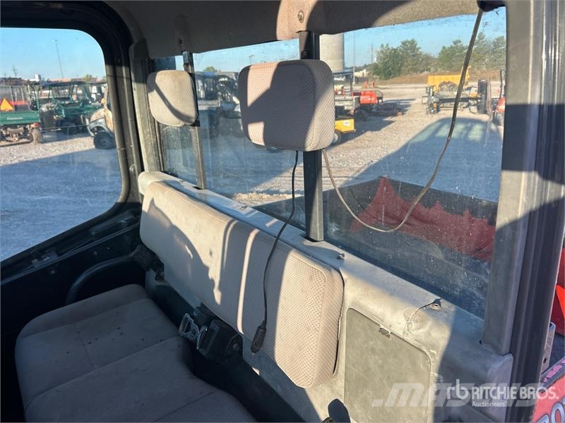 Kubota RTV1100 Pomožni stroji