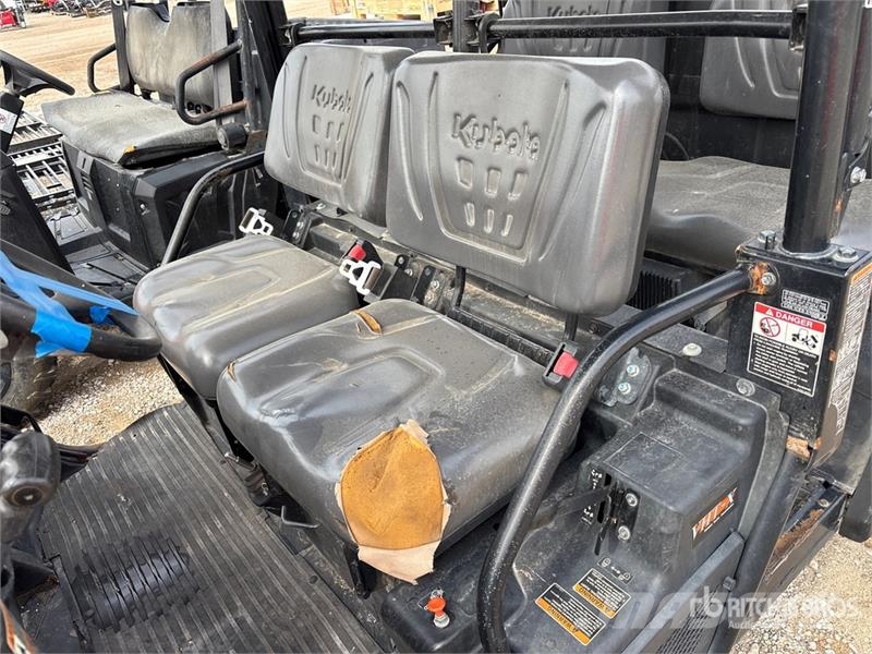 Kubota RTVX1140WH 4x2 Utility Vehicle ماكينات منفعة عامة