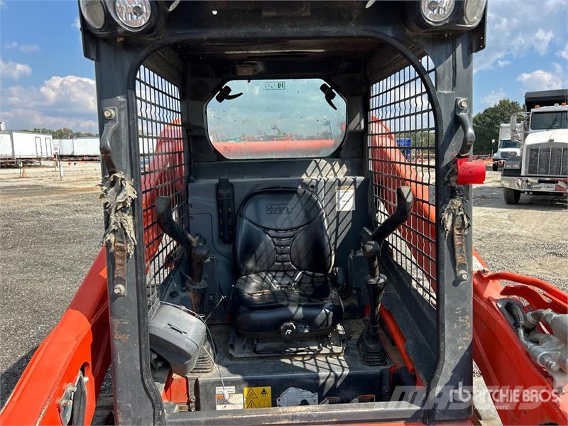 Kubota SSV75 Lietoti riteņu kompaktiekrāvēji