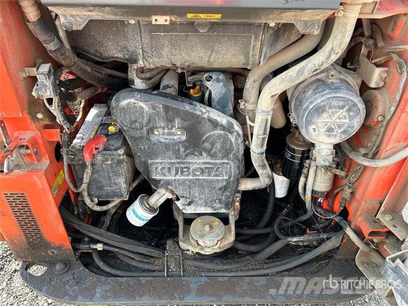 Kubota SSV75 Lietoti riteņu kompaktiekrāvēji