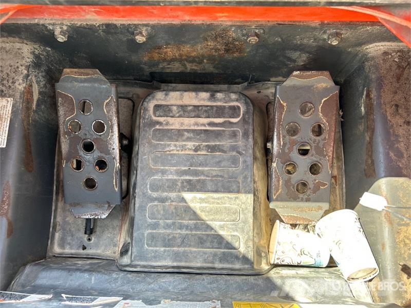 Kubota SSV75 Lietoti riteņu kompaktiekrāvēji