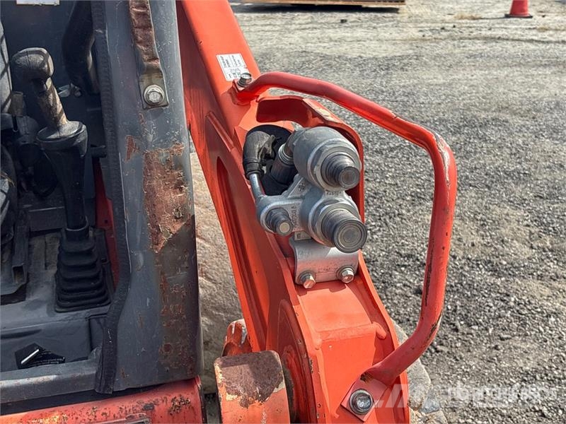 Kubota SSV75 Kompaktlader