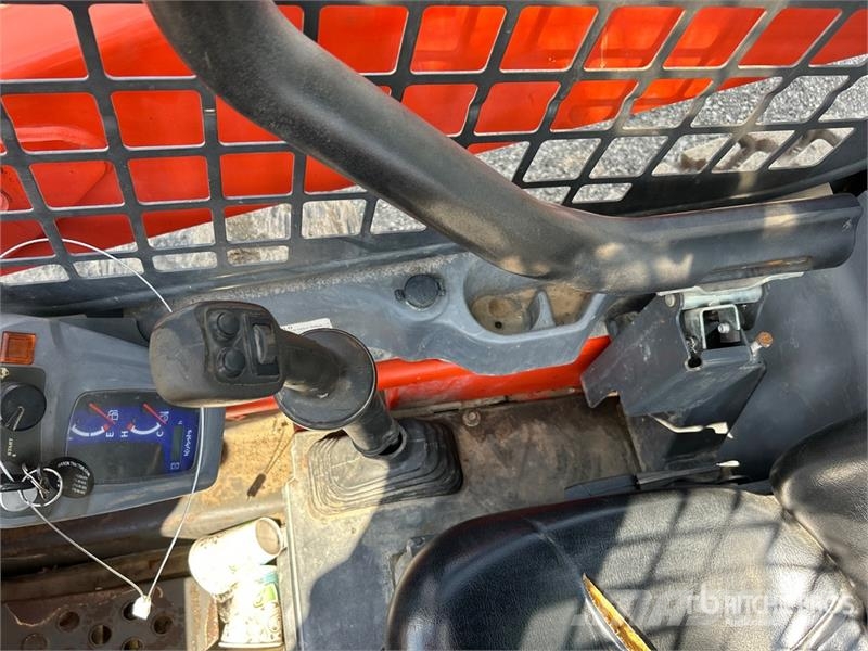 Kubota SSV75 Lietoti riteņu kompaktiekrāvēji