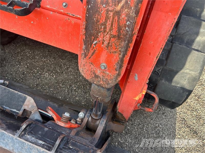 Kubota SVL75-2 لوادر انزلاقية التوجيه
