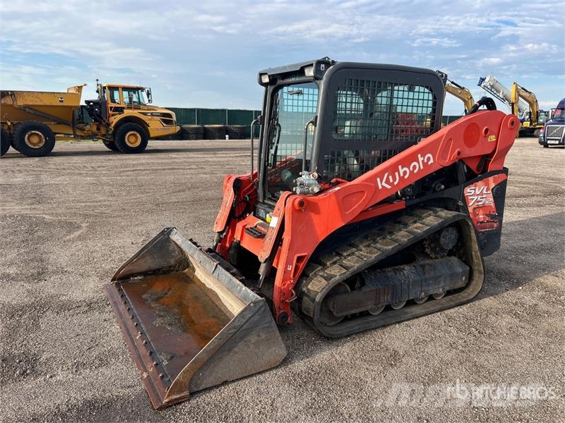 Kubota SVL75-2 لوادر انزلاقية التوجيه
