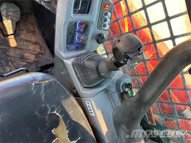 Kubota SVL95-2S Two-Speed Compact Track Loader Skid steer mini nakladalci